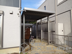 のカーポート ジーポートneo 積雪100cmＡタイプ 4本柱 角柱仕様+ジーポートneo サイドパネル<平板タイプ> 台形枠なしタイプ 施工例