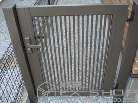 の門扉 プレリオ　R2型 片開き 施工例