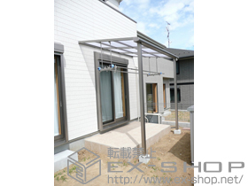 のテラス屋根 ライザーテラスII F型 テラスタイプ 単体 積雪〜20cm対応+吊下式物干し 標準 2本入 施工例