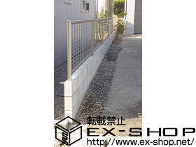 のフェンス・柵 レスティナメッシュフェンス1型 間仕切柱タイプ 施工例