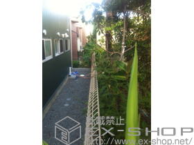 のフェンス・柵 メッシュフェンス G10-R 自由柱方式 施工例