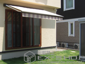 のオーニング・日よけ 彩鳥C型 ボックスタイプ 電動式
間口=関東間1.5間（2,730mm） 施工例