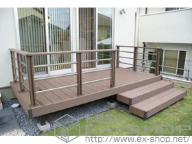 LIXIL リクシル(トステム)のウッドデッキ リコステージII 施工例