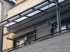 のバルコニー・ベランダ屋根 ライザーテラスII R型 屋根タイプ 単体 施工例