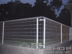 のフェンス・柵 イーネットフェンス1F型 自由柱タイプ 施工例