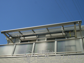 のバルコニー・ベランダ屋根 ヴェクターテラス R型 ルーフタイプ 積雪〜20?対応 施工例