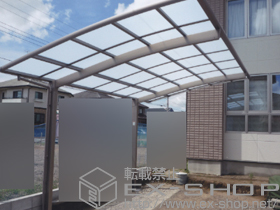 のカーポート カーブポートシグマIII 積雪〜30cm対応+カーブポートシグマIII 屋根材ホルダー 施工例