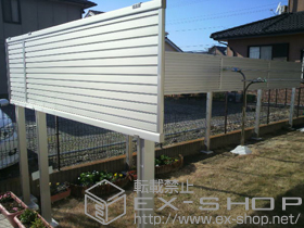 のフェンス・柵 エクスラインフェンス7型 多段柱施工 施工例