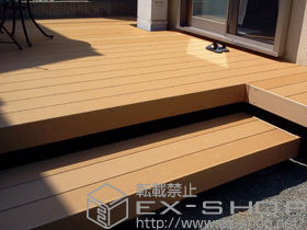 のウッドデッキ リコステージII 出幅違い連棟 施工例