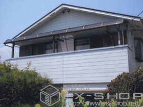 のバルコニー・ベランダ屋根 パワーアルファ RB型 屋根タイプ 連棟 積雪〜30cm対応+吊り下げ物干し 標準 2本入り 施工例