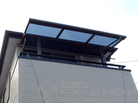 のバルコニー・ベランダ屋根 ライザーテラスII F型 屋根タイプ 単体 施工例