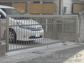 のカーゲート エクモア2型 ワイドタイプ 電動式 施工例