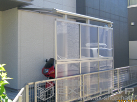 のテラス屋根 ヴェクターテラス F型 テラスタイプ 単体 積雪〜20cm対応+ヴェクターテラス 積雪〜20cm対応 前面パネル 施工例