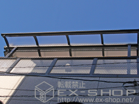 のテラス屋根 プレシオステラス R型 屋根タイプ 単体 積雪〜20cm対応+吊り下げ式物干し 標準 2本入 施工例