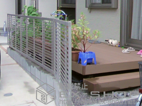 のフェンス・柵 エクスラインフェンス12型 自由柱施工 施工例