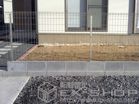 のフェンス・柵 イーネットフェンス1F型 自由柱タイプ 施工例