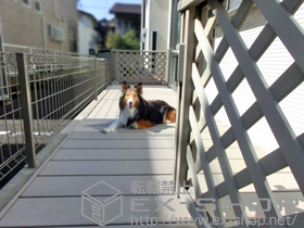 のウッドデッキ ひとと木＋デッキフェンス・門扉 細目タイプ・ラチス 施工例