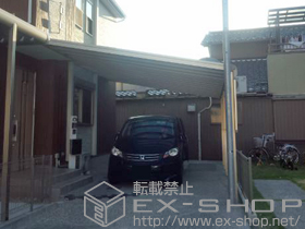 のテラス屋根 ヴェクターテラス F型 ビッグサイズ 連棟 積雪〜20cm対応+ヴェクターテラス 前面パネル+ヴェクターテラス 前面パネルすき間隠し 施工例