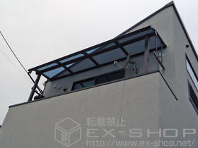 のバルコニー・ベランダ屋根 プレシオステラス R型 屋根タイプ 単体 積雪〜20cm＋吊り下げ物干し 施工例