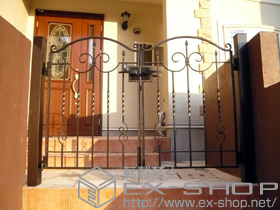 の門扉 トラディシオン門扉1型 両開き 門柱仕様 施工例