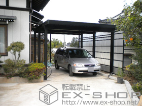 のカーポート テリオスポートＩＩＩ 4500 2台用 角柱仕様 積雪〜150cm対応+テリオスポートIII サイドパネル 波板タイプ 施工例