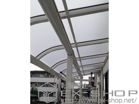 のバルコニー・ベランダ屋根 ヴェクターテラス R型 屋根タイプ 連棟 施工例