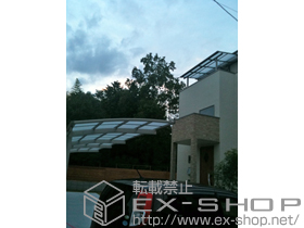 のバルコニー・ベランダ屋根 ライザーテラスII F型 屋根タイプ 単体 積雪〜20ｃｍ対応+吊り下げ物干し 標準 2本入 施工例