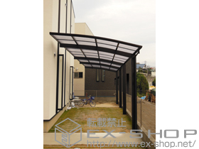 のカーポート レイナポート 縦連棟 積雪〜20cm対応+水平式物干し 2本入り 施工例