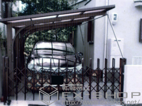 のカーゲート レイオス1型 ノンレール片開き 施工例