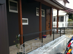 のフェンス・柵 メッシュフェンス G10-R フリー支柱タイプ 施工例