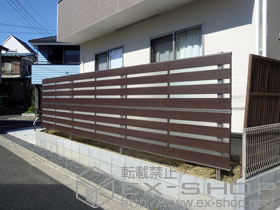 のフェンス・柵 ライフモダンII YP型フェンス 複合色 多段柱施工 施工例