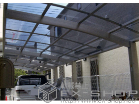 のカーポート レイナポート 縦連棟 積雪〜20cm対応 施工例