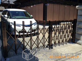 のカーゲート トリップゲート PB型 ノンレール 両開き 施工例