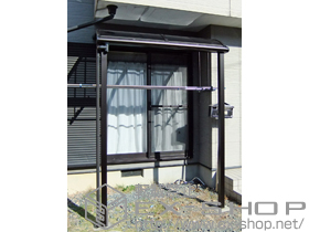 のテラス屋根 プレシオステラス R型 テラスタイプ 単体 積雪〜20cm対応+吊下げ物干し 標準 2本入 施工例