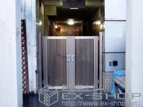 の門扉 シャレオR2型門扉 両開き 柱使用※特注+外開き用持ち送り部材 両開き用 施工例