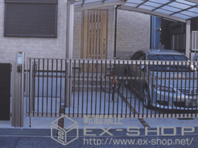 のカーゲート ワイドオーバードアS2型（縦桟タイプ） 手動式 施工例