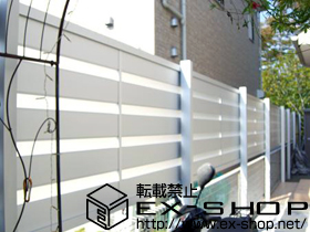 のフェンス・柵 ライフモダンII YP型フェンス 単色 多段柱施工 施工例