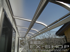 のバルコニー・ベランダ屋根 プレシオステラス R型 屋根タイプ 連棟 積雪〜20cm対応 施工例