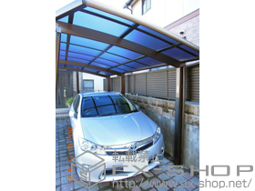 のカーポート レイナポートＺ 延長 積雪〜20cm対応＋着脱式サポート　標準・ハイルーフ兼用＋柱カバー小 施工例