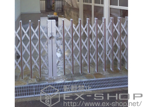 のカーゲート アルシャインHG ノンキャスター 両開き マテリアルカラー 430W 施工例