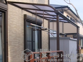 のテラス屋根 プレシオステラス R型 テラスタイプ 単体 積雪〜20cm対応+吊下げ物干し 標準 2本入 施工例