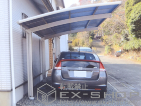 のカーポート レイナポートグラン　積雪〜20cm対応+レイナポートグラン　着脱式サポート柱　標準　2本入り+屋根ふき材補強部品 施工例