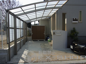 のカーポート カーブポートシグマIII 延長 積雪〜20cm対応＋カーブポートシグマ? サイドパネル 2段 施工例