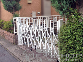 のカーゲート トリップゲート RB型 ノンレール 片開き 27S 施工例