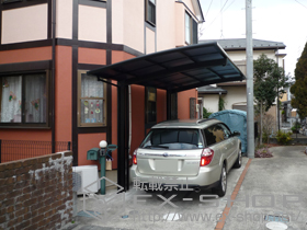 のカーポート カーブポートシグマIII 積雪〜20cm対応＋カーブポートシグマIII着脱式サポート(補助柱)(1本入り) 施工例