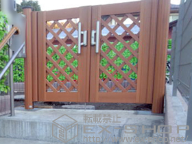 の門扉 ステイウッド門扉1型 両開き　支柱A使用 オートクローザー仕様 施工例