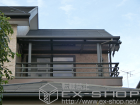 のバルコニー・ベランダ屋根 ライザーテラスII F型 屋根タイプ 単体 積雪〜20cm対応＋ライザーテラスII 吊り下げ物干し ショート 2本入り 施工例