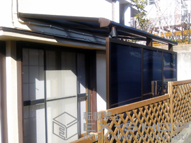 のテラス屋根 プレシオステラス F型 テラスタイプ 単体＋前面パネル　1.5間×H1000 施工例