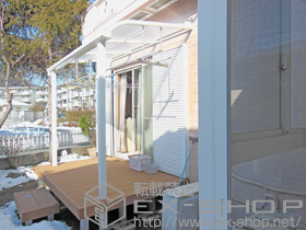 のテラス屋根 ヴェクターテラス R型 テラスタイプ 単体 積雪〜20cm対応+吊り下げ物干し ロング 2本入 施工例