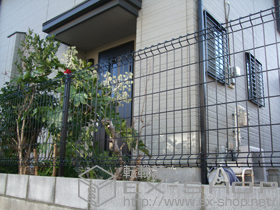 のフェンス・柵 ハイグリッドフェンスN8型　フリーポールタイプ 施工例